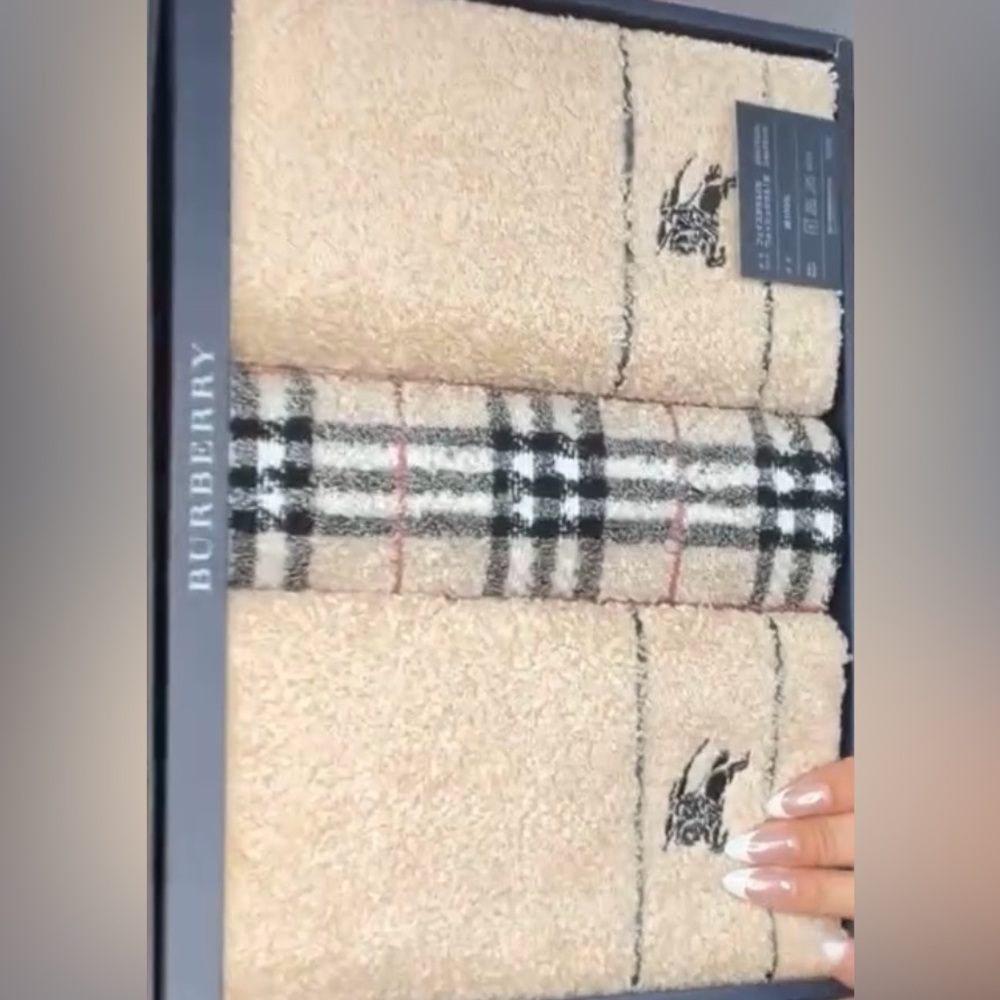 Brand New authentic Burberry Towels (HOST PICK)